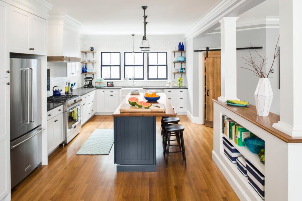 5 Powerful Tiny Kitchen Living Hacks That Made My Kitchen Feel Bigger