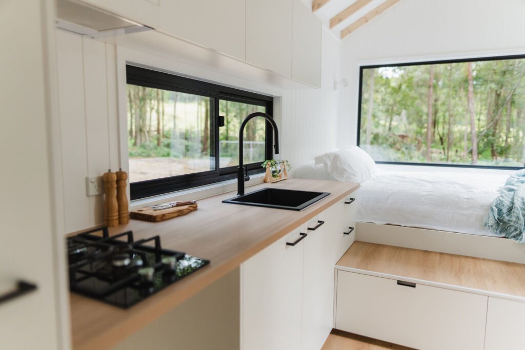 5 Powerful Tiny Kitchen Living Storage Solutions for Studio Apartments