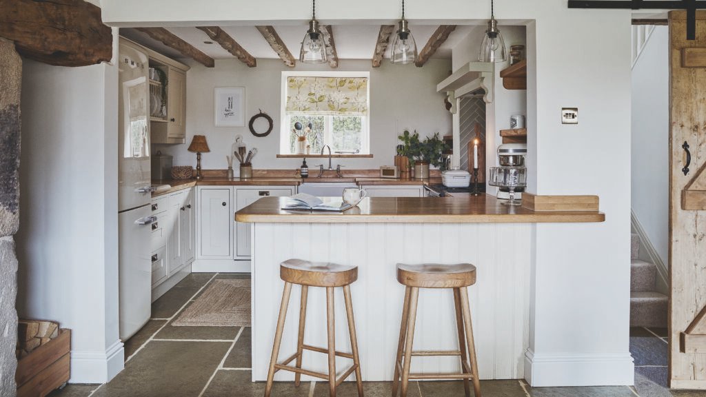 4 Tiny Kitchen Living Changes I Made That Doubled My Kitchen Space
