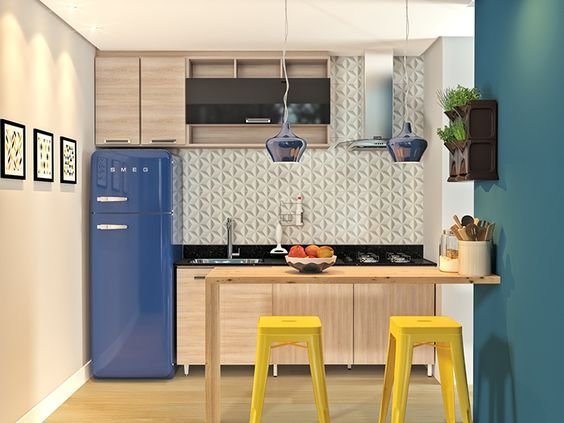 7 Proven Tiny Kitchen Storage Hacks That Keep Counters Clear