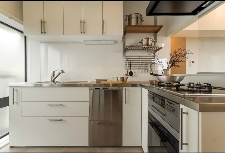Kitchen Purge: What Actually Changes After
