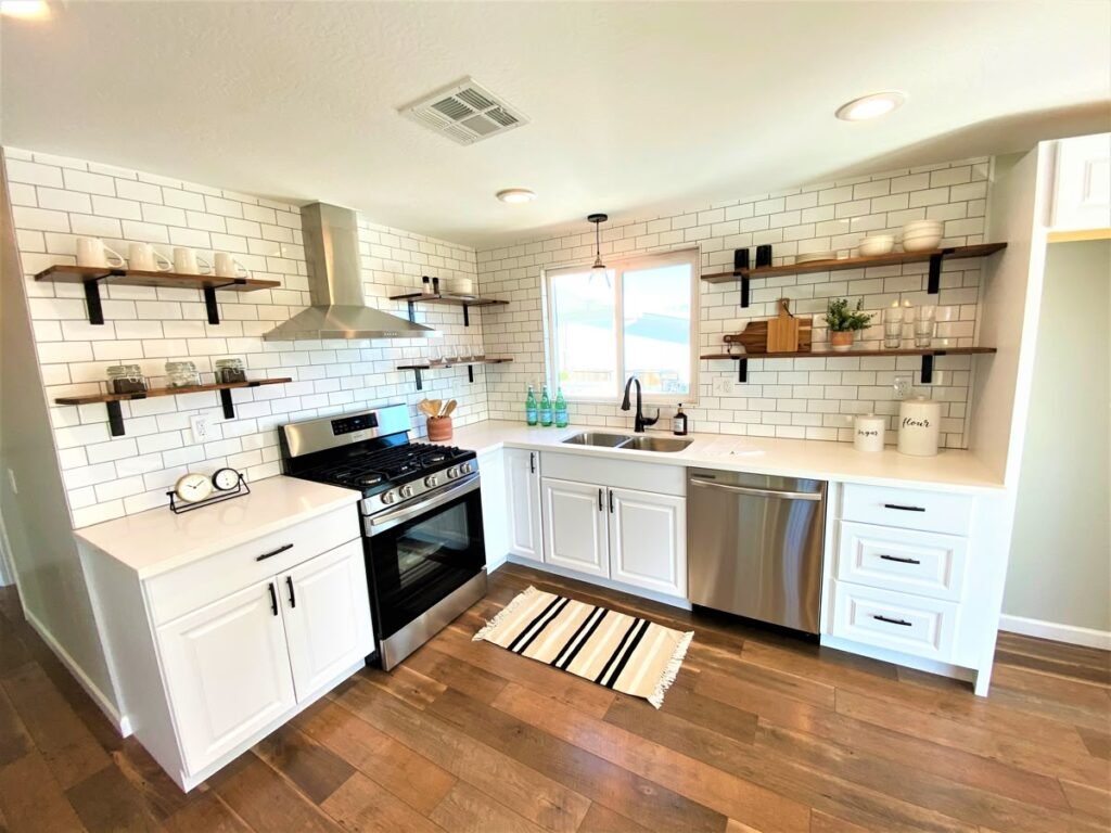 Does Labeling Everything Actually Keep Small Kitchens Tidy?